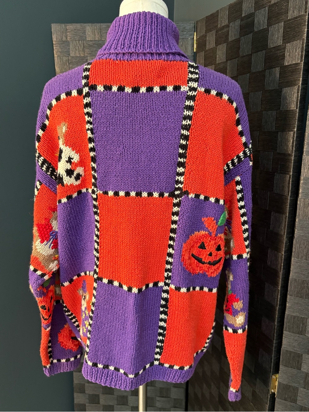 Vtg Marisa Christina Turtleneck Sweater Haul Out the Halloween - Picture 3 of 7